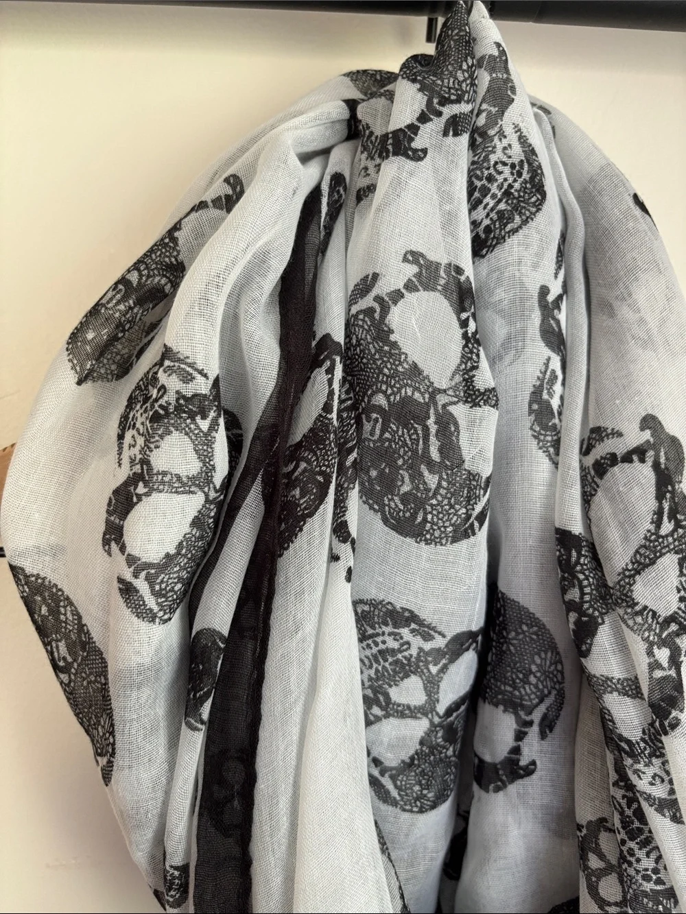 Lightweight Skull Print Infinity Scarf WHITE BLACK GREY HALLOWEEN